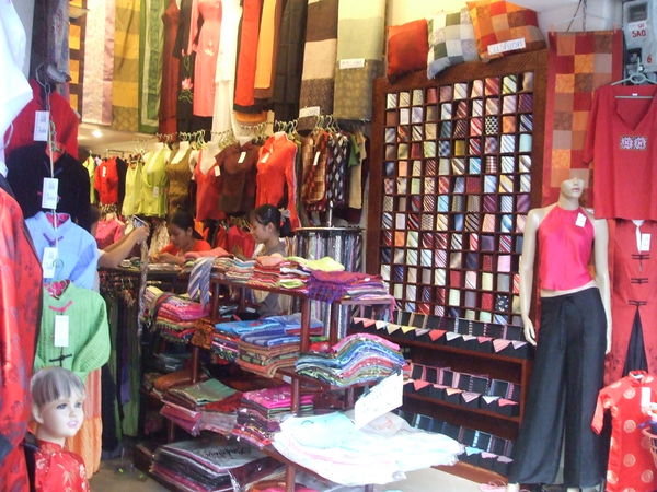 Shopping in Koh Kong